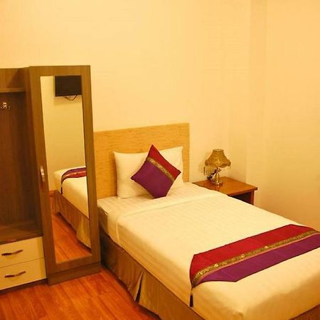 Hotel K Rangun Zewnętrze zdjęcie