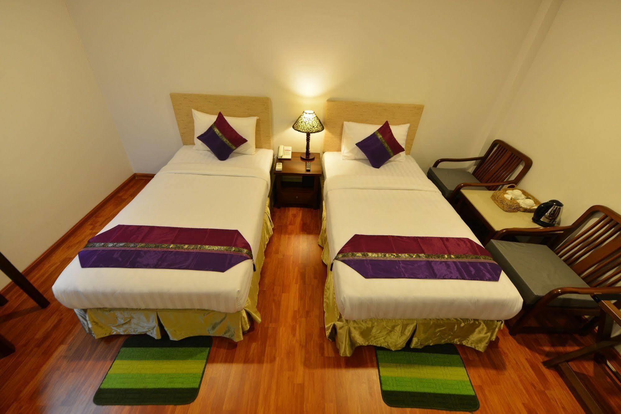Hotel K Rangun Zewnętrze zdjęcie