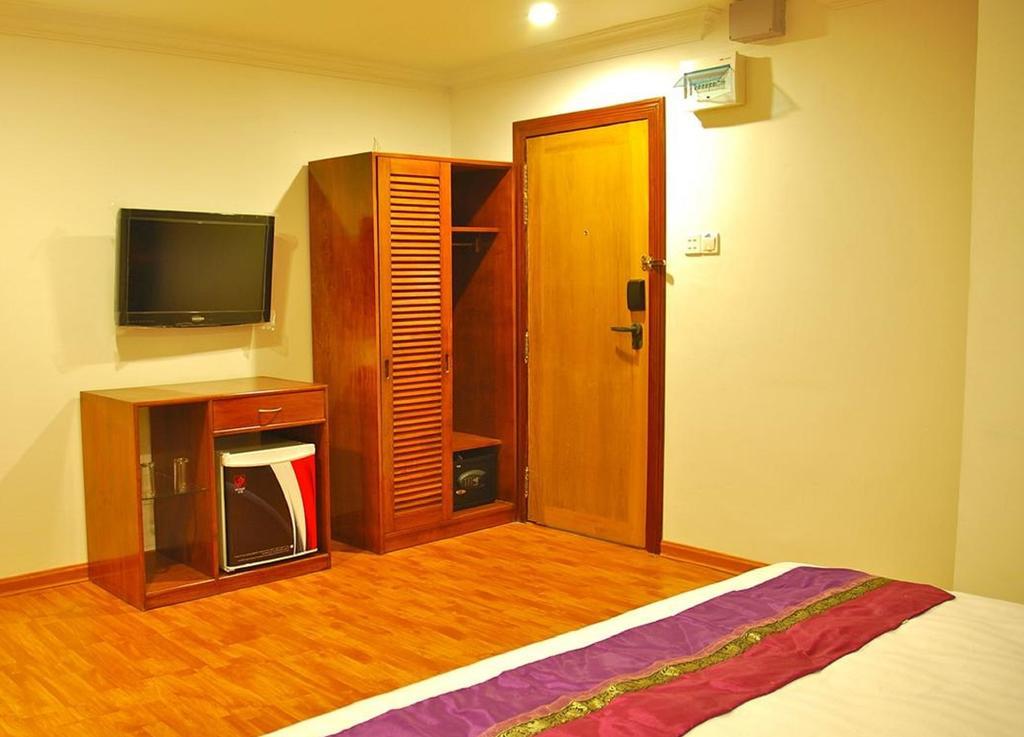 Hotel K Rangun Zewnętrze zdjęcie