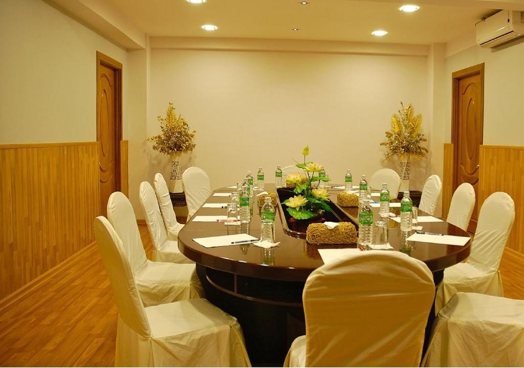 Hotel K Rangun Zewnętrze zdjęcie